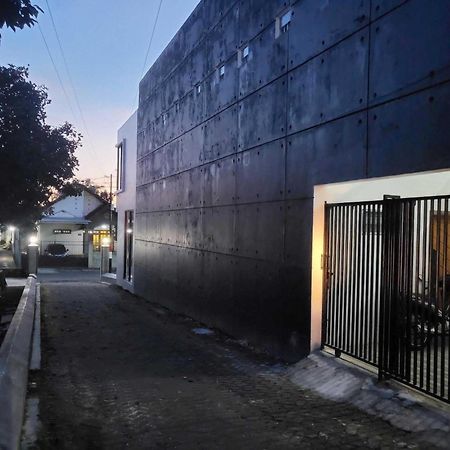 Cabin15 - Syariah Blitar Екстериор снимка