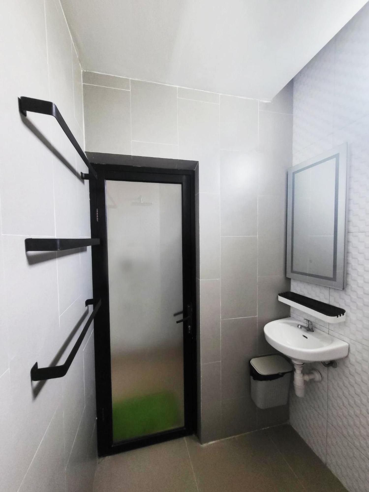 Cabin15 - Syariah Blitar Екстериор снимка