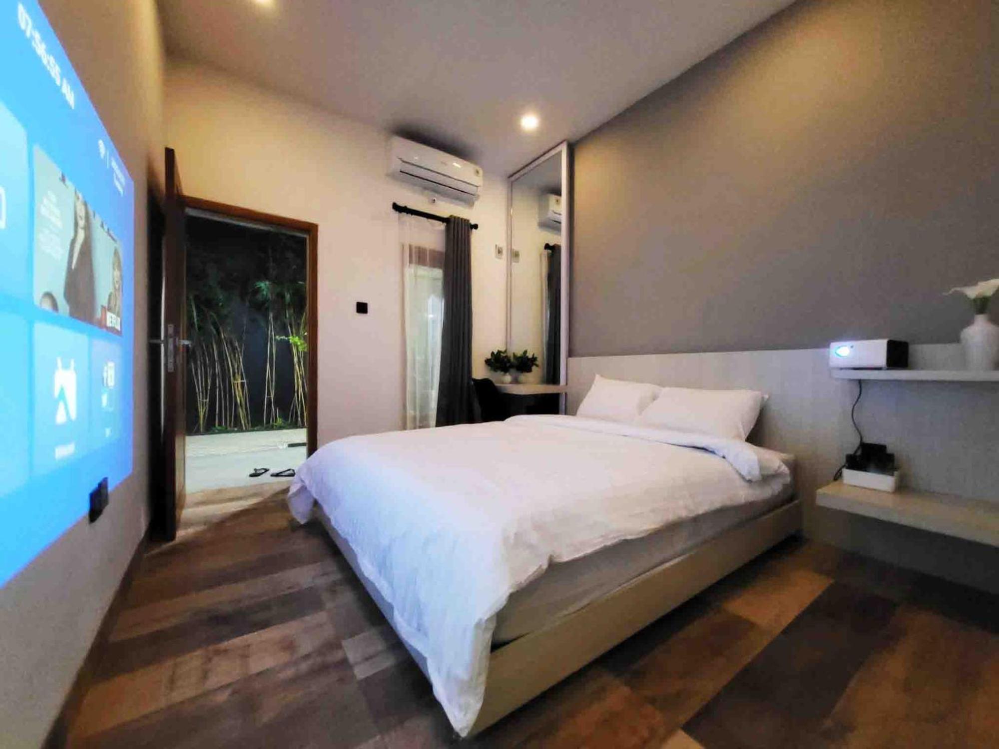 Cabin15 - Syariah Blitar Екстериор снимка