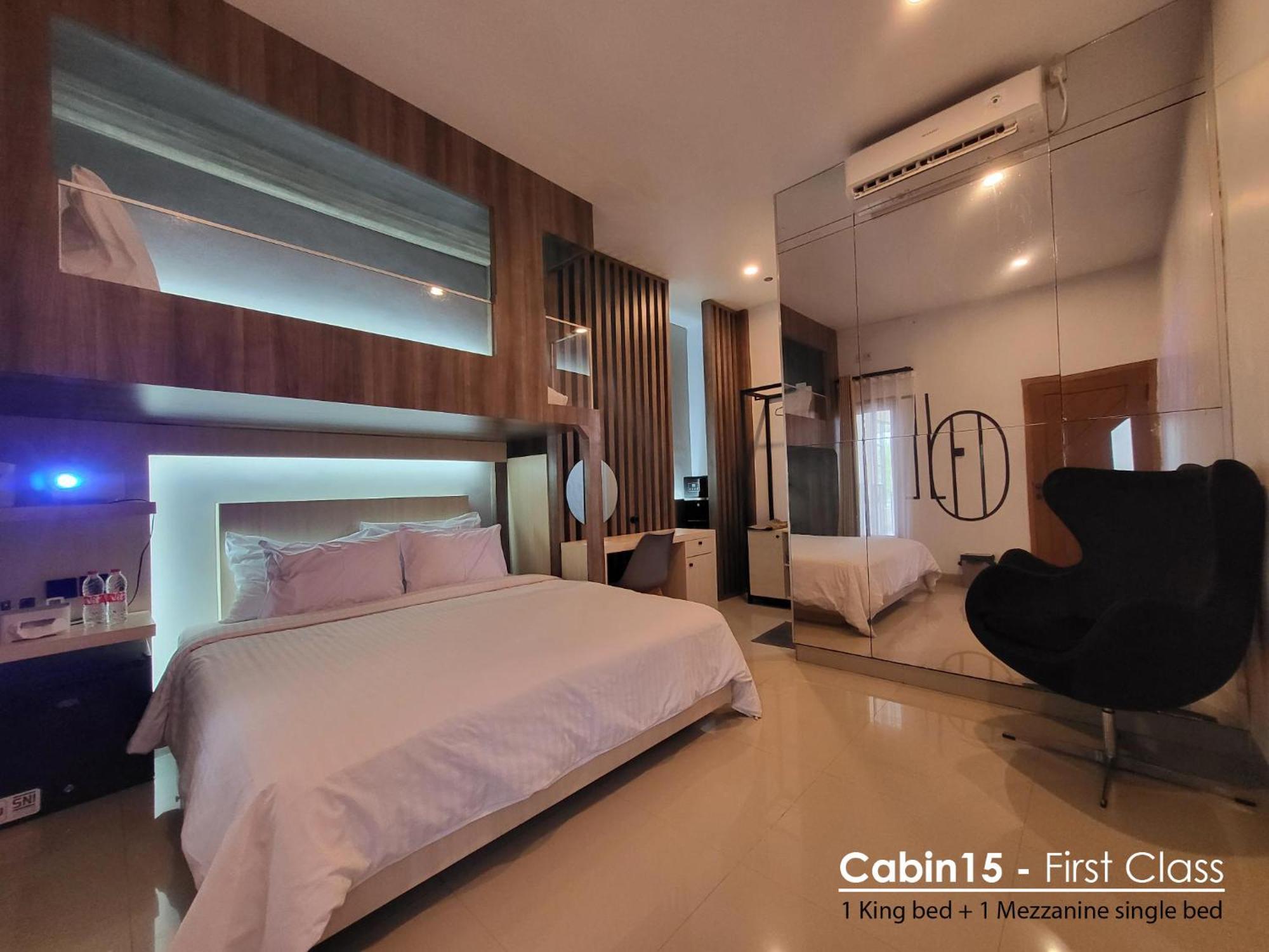 Cabin15 - Syariah Blitar Екстериор снимка